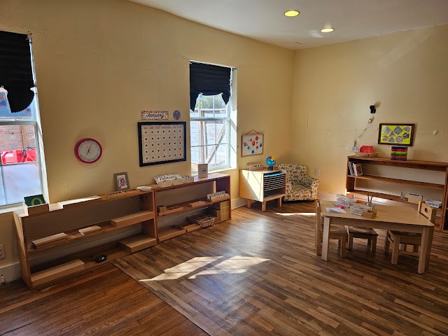 Mi Casita Montessori