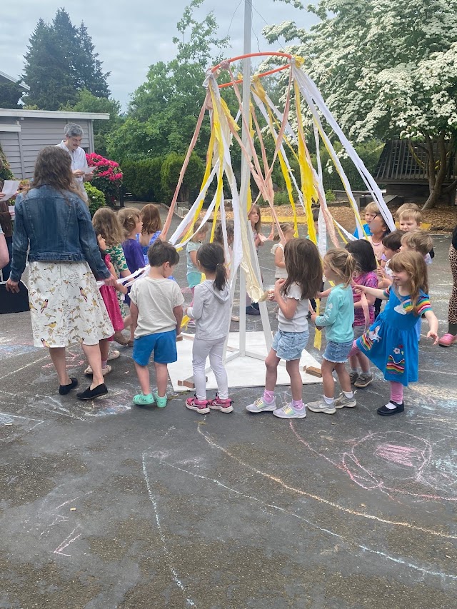 Puddletown Montessori School for ages 3-15