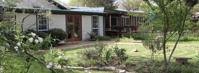 Austin Montessori School - Sunset Trail Campus