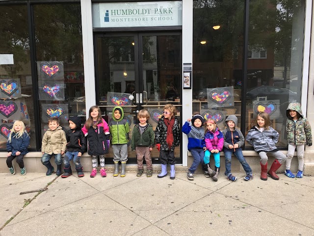Humboldt Park Montessori School