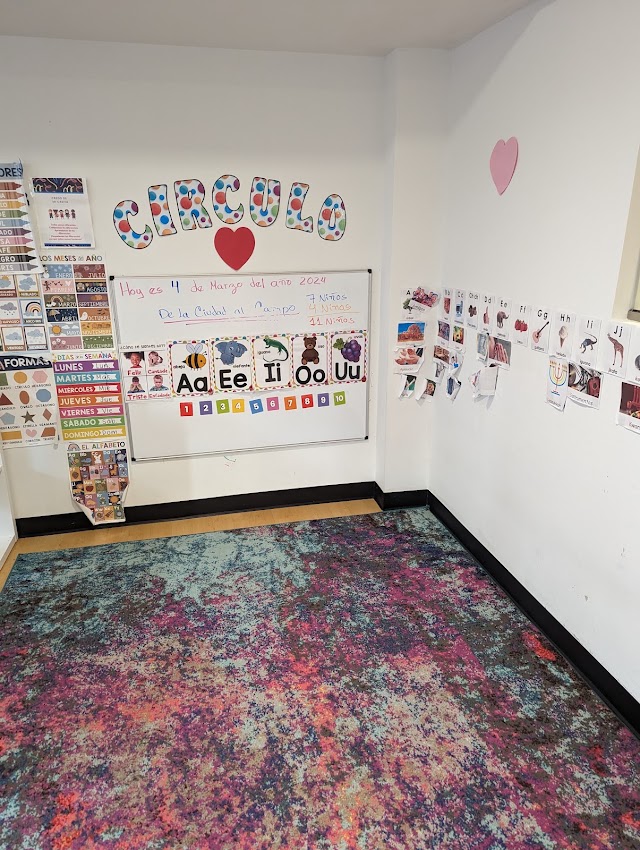 Mi Casita Bebé Spanish Immersion Nursery