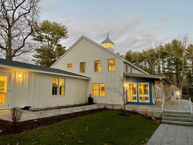 Bay Farm Montessori Academy