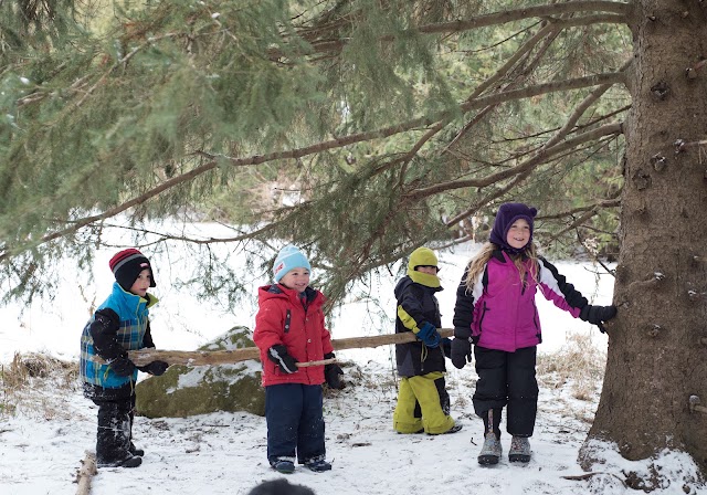Headwater Hills Montessori School