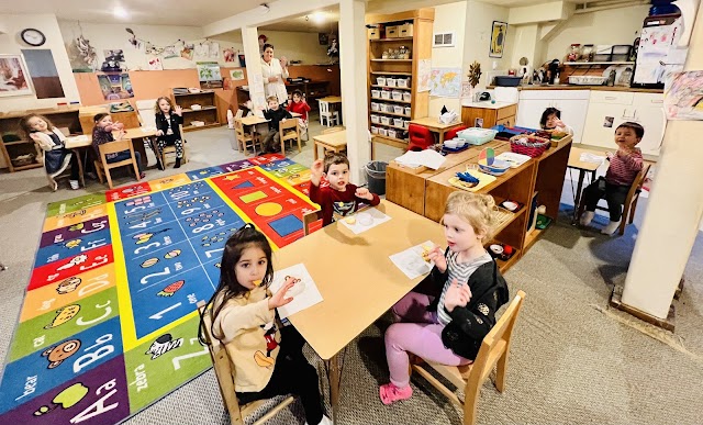Woodward Montessori School