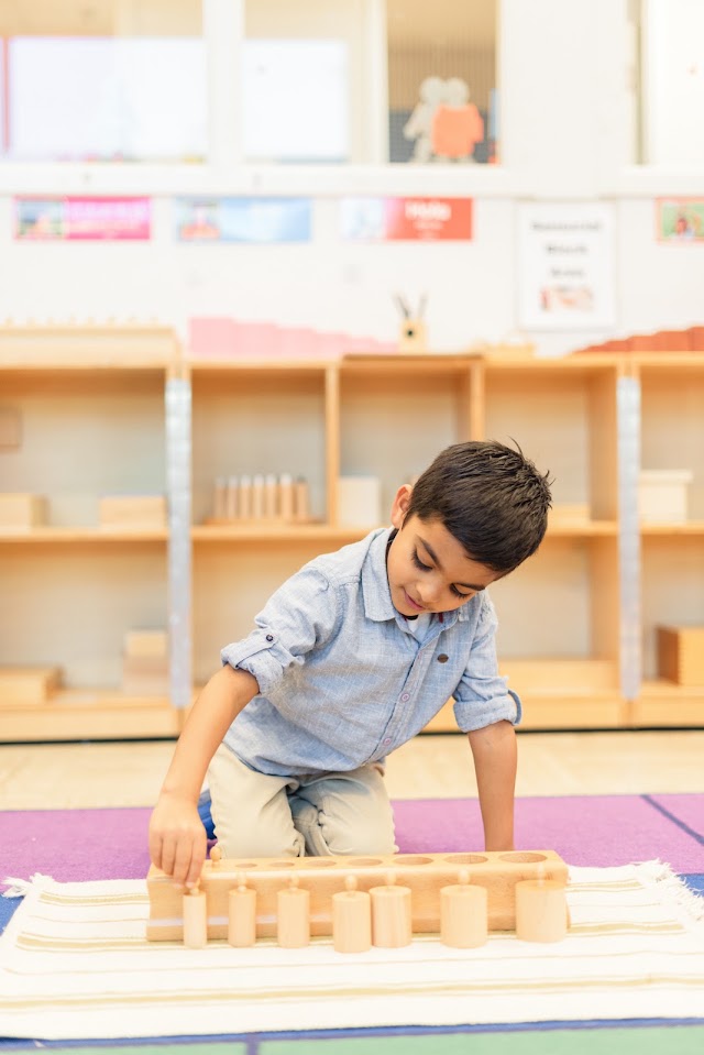 Crossroads Montessori Child Care