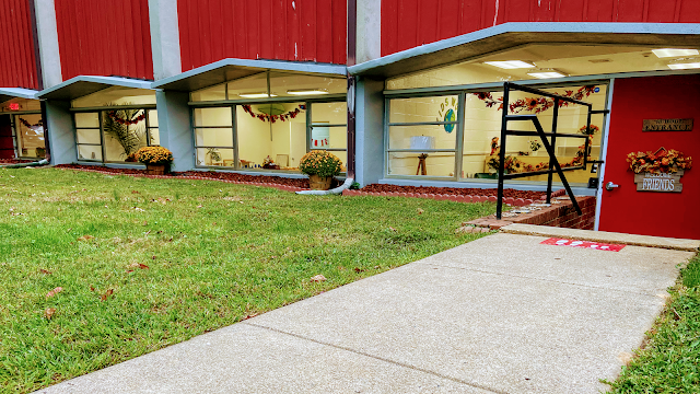 Kids World Montessori  LLC