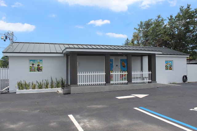 Little Kids Learning Center